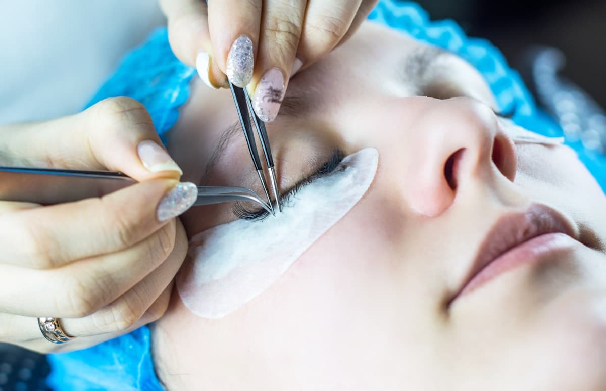 Microblading Aftercare: The Complete Guide to Perfect Brow Healing
