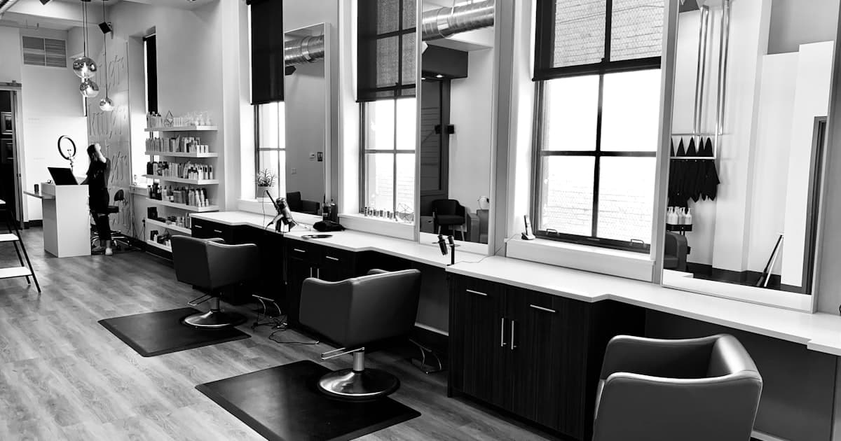 Independent Artist? Why Aftercare and Reviews Matter Even More When You Work Alone